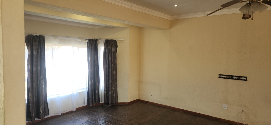3 Bedroom Property for Sale in Dana Bay Western Cape